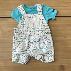 Never worn - Nautica set